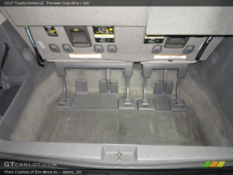 Predawn Gray Mica / Ash 2017 Toyota Sienna LE