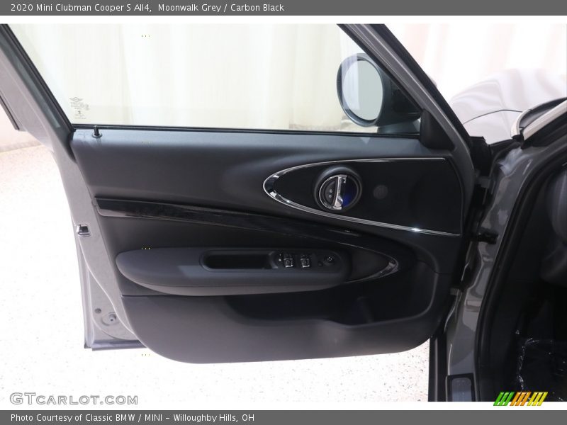 Moonwalk Grey / Carbon Black 2020 Mini Clubman Cooper S All4