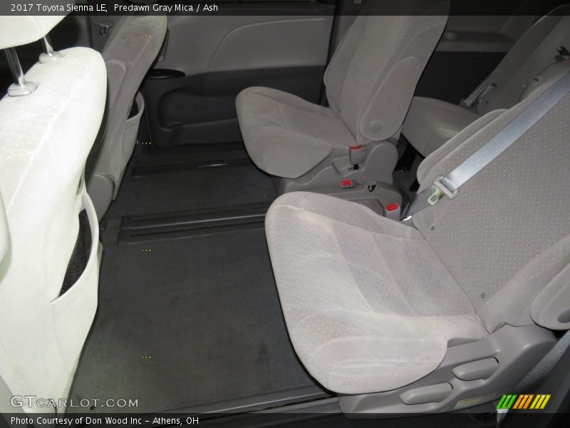 Predawn Gray Mica / Ash 2017 Toyota Sienna LE