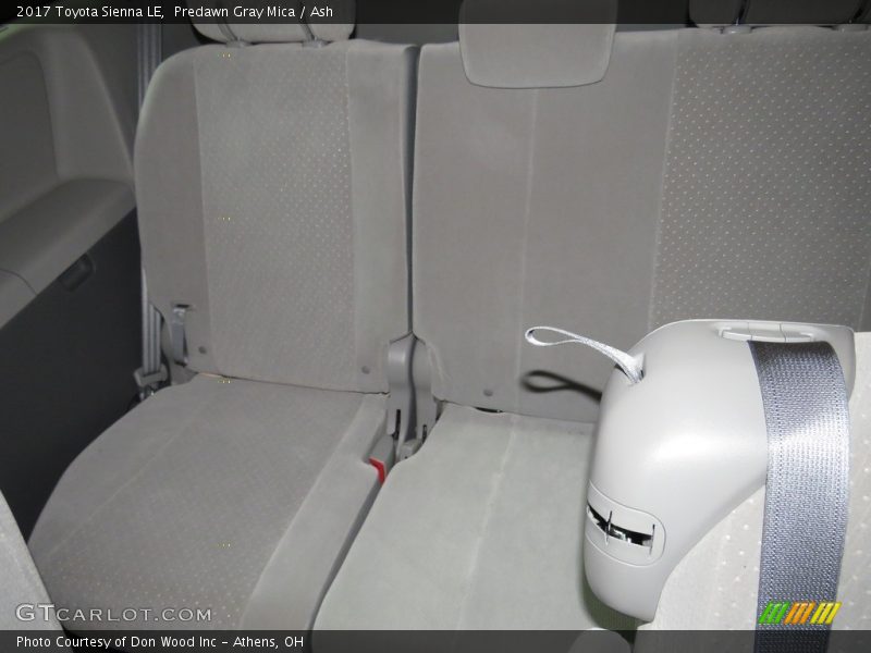 Predawn Gray Mica / Ash 2017 Toyota Sienna LE