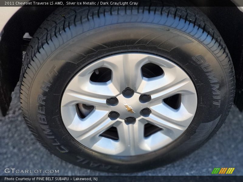 Silver Ice Metallic / Dark Gray/Light Gray 2011 Chevrolet Traverse LS AWD