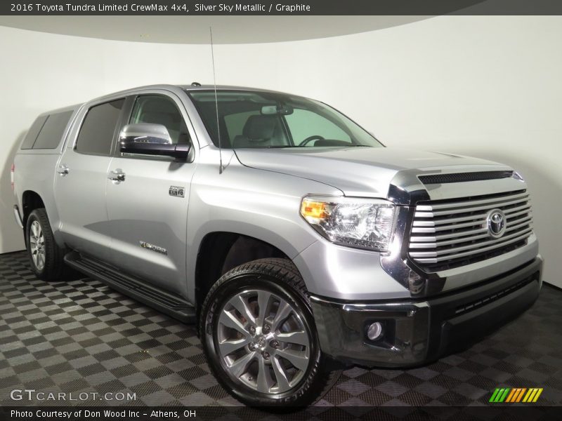 Silver Sky Metallic / Graphite 2016 Toyota Tundra Limited CrewMax 4x4