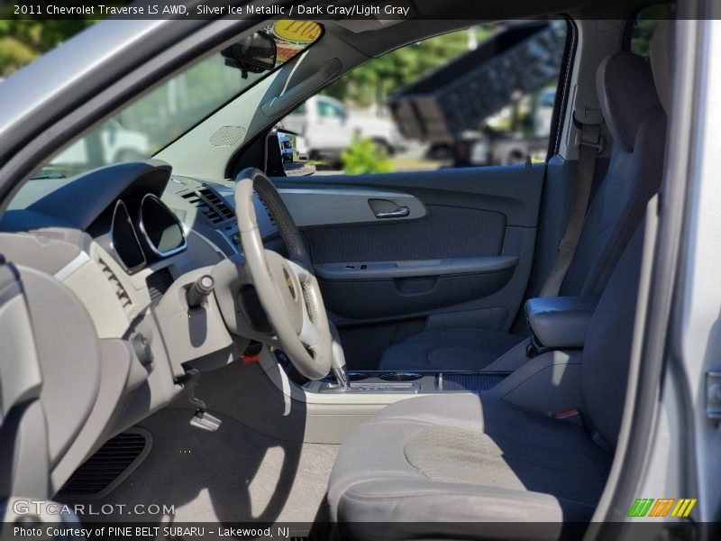 Silver Ice Metallic / Dark Gray/Light Gray 2011 Chevrolet Traverse LS AWD