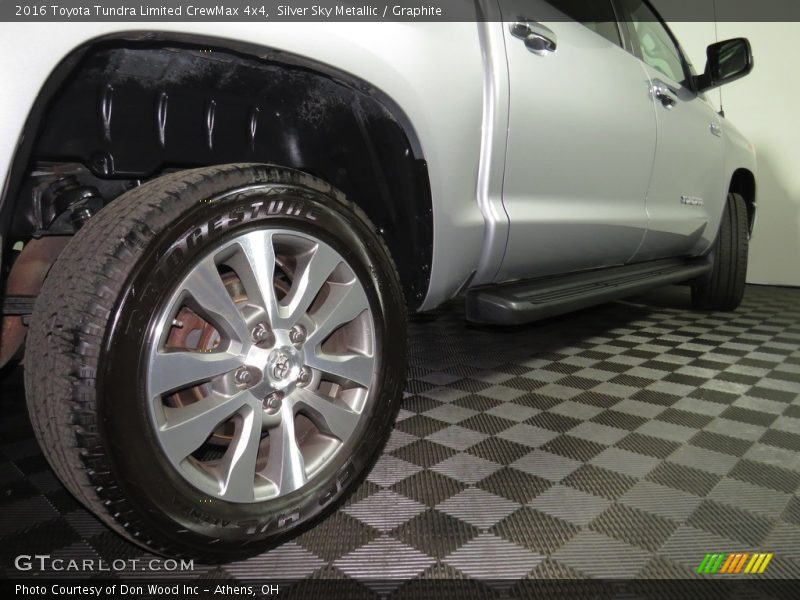 Silver Sky Metallic / Graphite 2016 Toyota Tundra Limited CrewMax 4x4