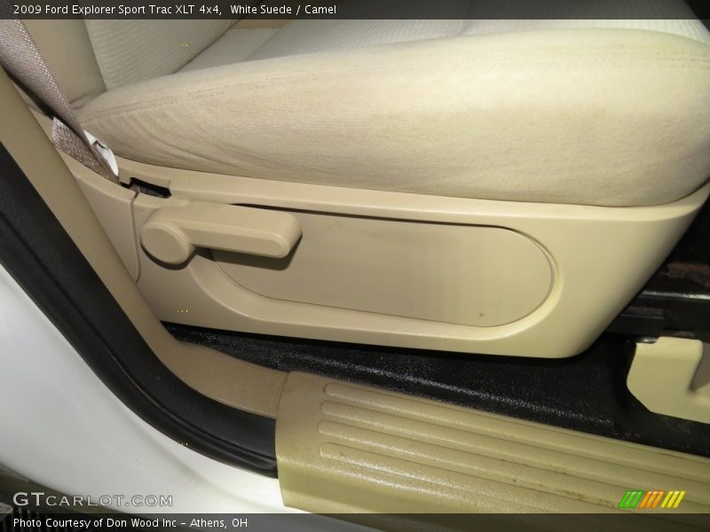 White Suede / Camel 2009 Ford Explorer Sport Trac XLT 4x4