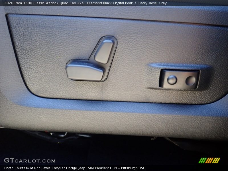 Diamond Black Crystal Pearl / Black/Diesel Gray 2020 Ram 1500 Classic Warlock Quad Cab 4x4