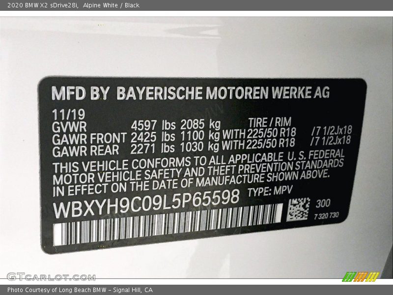 Alpine White / Black 2020 BMW X2 sDrive28i