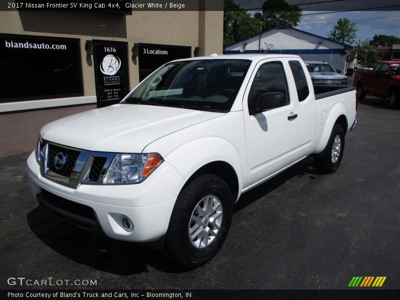 Glacier White / Beige 2017 Nissan Frontier SV King Cab 4x4
