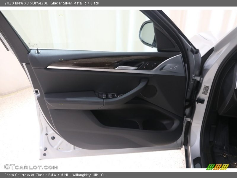 Glacier Silver Metallic / Black 2020 BMW X3 xDrive30i