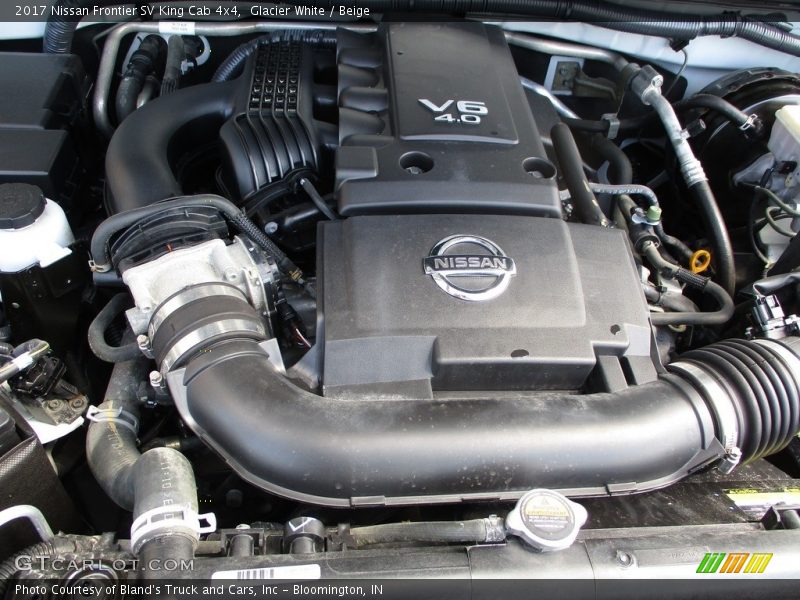 Glacier White / Beige 2017 Nissan Frontier SV King Cab 4x4