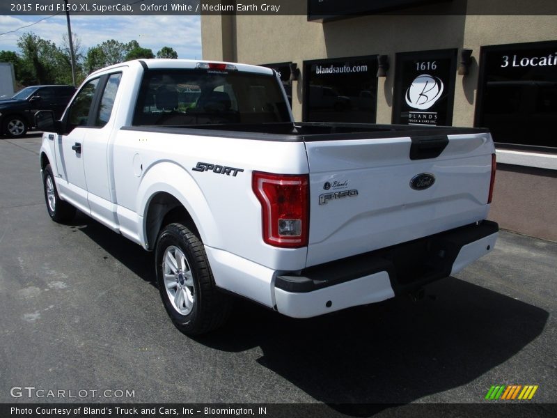 Oxford White / Medium Earth Gray 2015 Ford F150 XL SuperCab