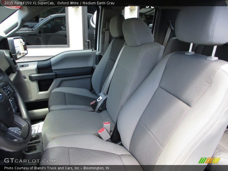 Oxford White / Medium Earth Gray 2015 Ford F150 XL SuperCab