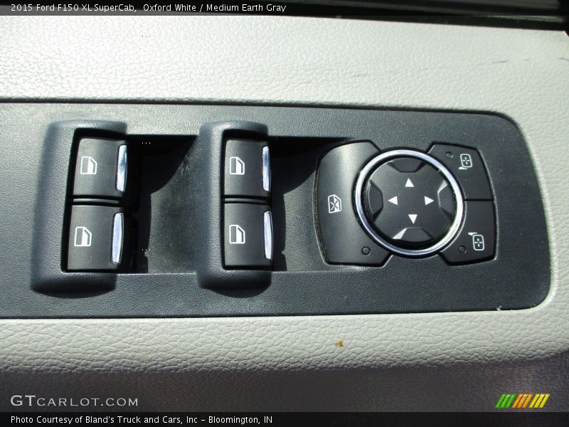 Oxford White / Medium Earth Gray 2015 Ford F150 XL SuperCab