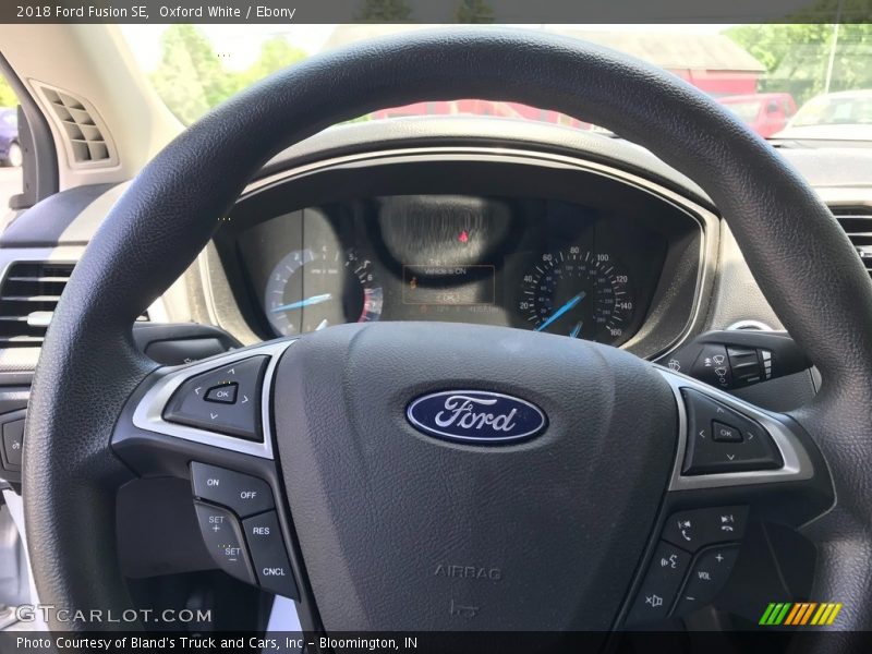 Oxford White / Ebony 2018 Ford Fusion SE