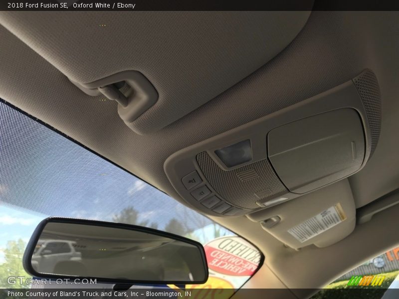 Oxford White / Ebony 2018 Ford Fusion SE