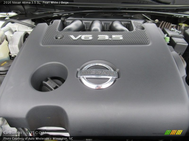 Pearl White / Beige 2016 Nissan Altima 3.5 SL