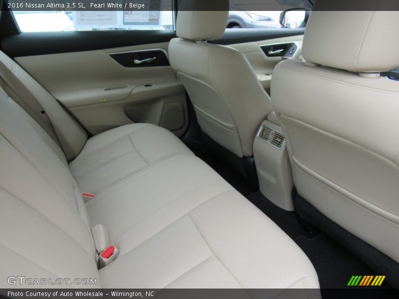 Pearl White / Beige 2016 Nissan Altima 3.5 SL