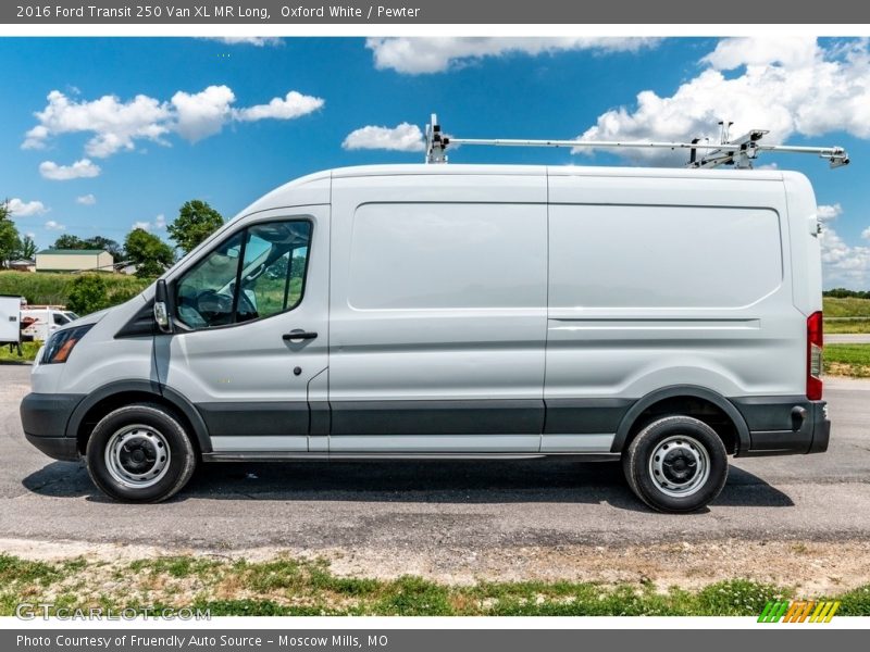  2016 Transit 250 Van XL MR Long Oxford White