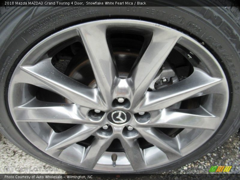 Snowflake White Pearl Mica / Black 2018 Mazda MAZDA3 Grand Touring 4 Door