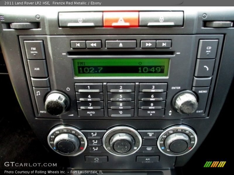 Audio System of 2011 LR2 HSE
