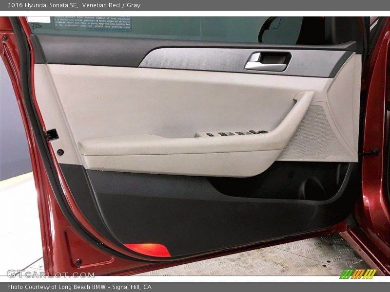 Venetian Red / Gray 2016 Hyundai Sonata SE