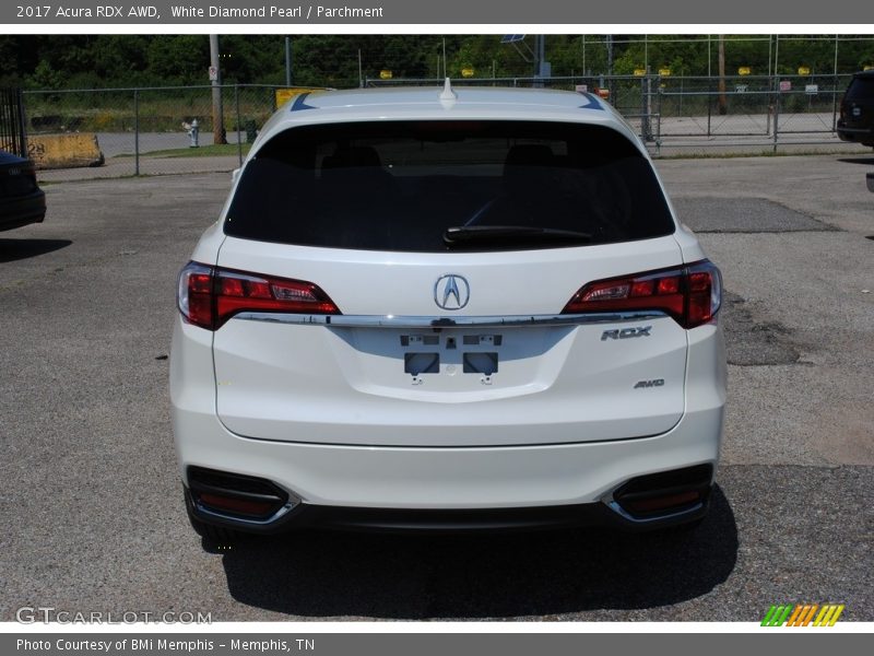 White Diamond Pearl / Parchment 2017 Acura RDX AWD