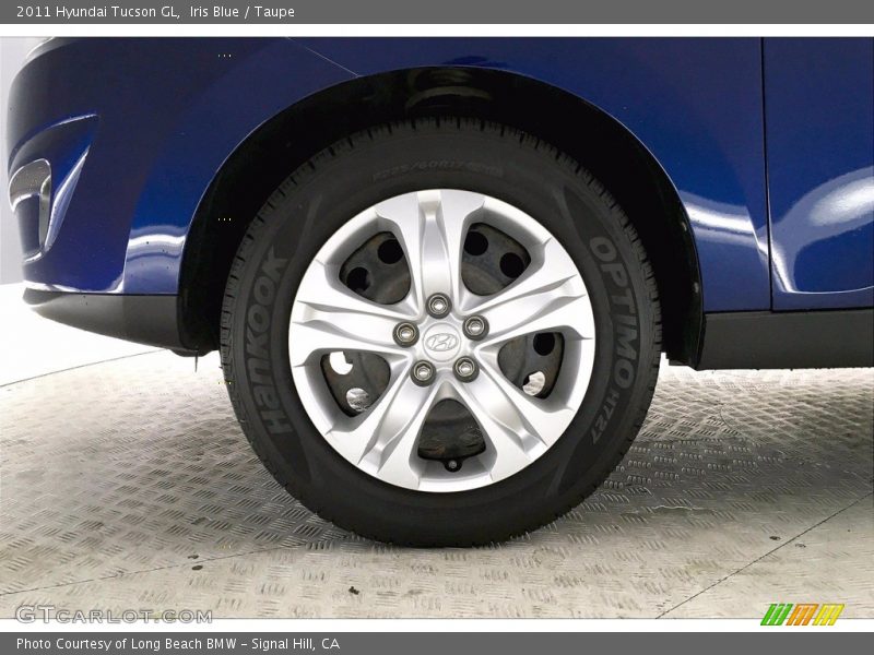 Iris Blue / Taupe 2011 Hyundai Tucson GL
