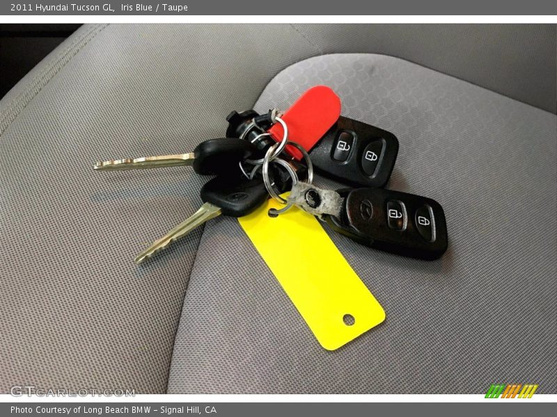 Iris Blue / Taupe 2011 Hyundai Tucson GL