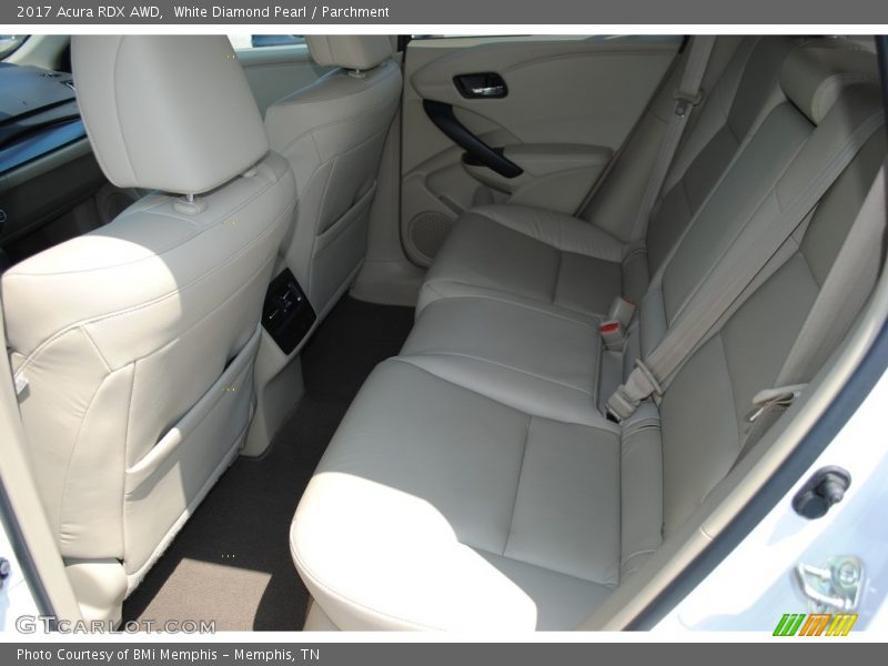 White Diamond Pearl / Parchment 2017 Acura RDX AWD