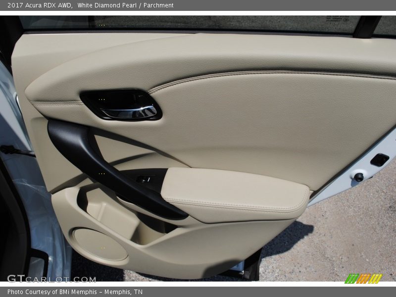 White Diamond Pearl / Parchment 2017 Acura RDX AWD