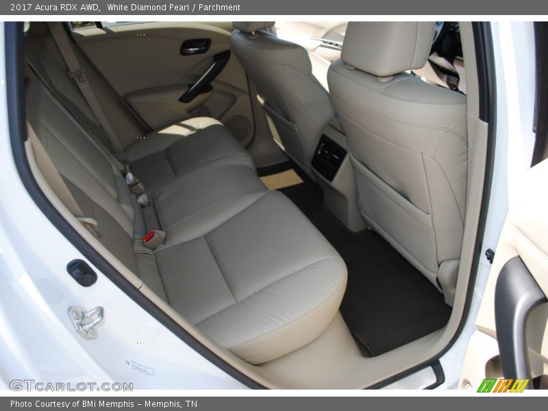 White Diamond Pearl / Parchment 2017 Acura RDX AWD