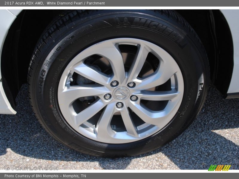 White Diamond Pearl / Parchment 2017 Acura RDX AWD