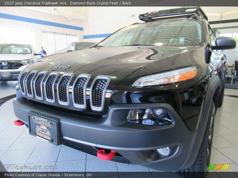 Diamond Black Crystal Pearl / Black 2017 Jeep Cherokee Trailhawk 4x4
