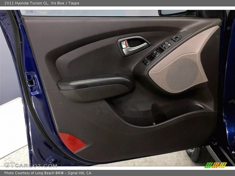 Iris Blue / Taupe 2011 Hyundai Tucson GL