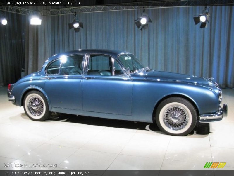 Metallic Blue / Blue 1963 Jaguar Mark II 3.8