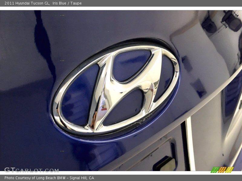 Iris Blue / Taupe 2011 Hyundai Tucson GL