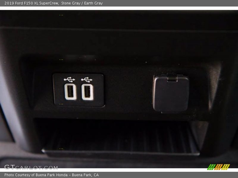 Stone Gray / Earth Gray 2019 Ford F150 XL SuperCrew