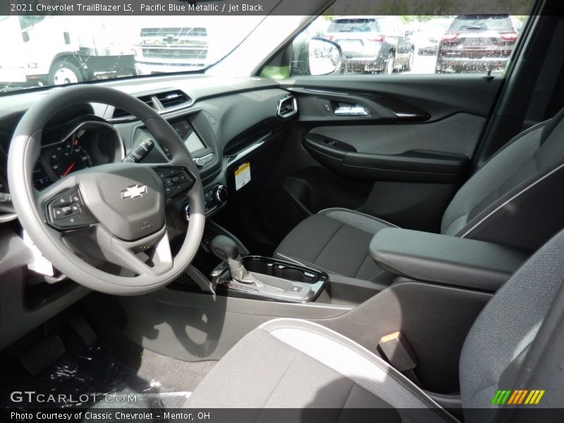 Pacific Blue Metallic / Jet Black 2021 Chevrolet TrailBlazer LS