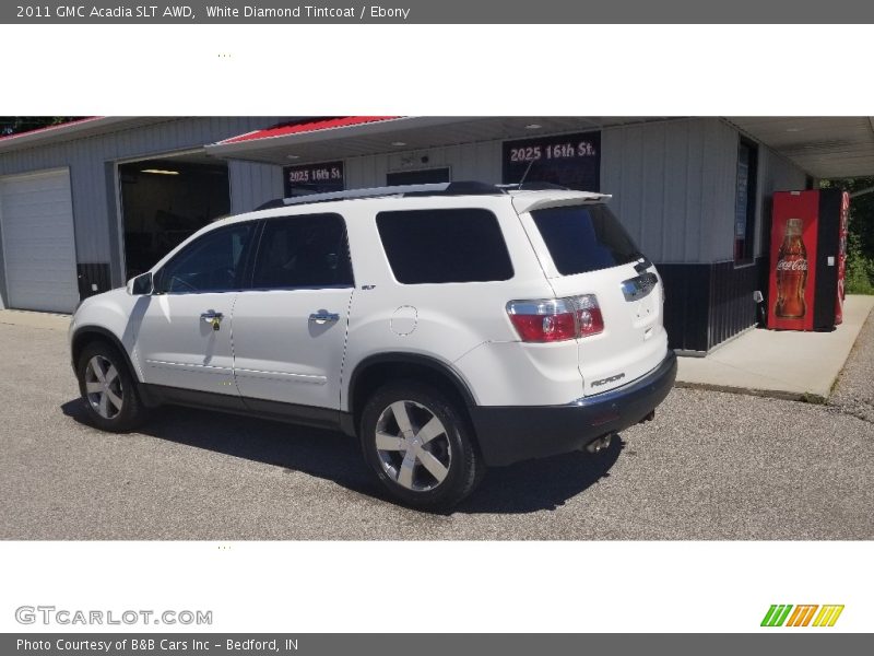 White Diamond Tintcoat / Ebony 2011 GMC Acadia SLT AWD
