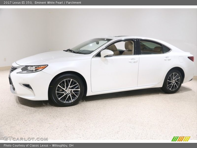 Eminent White Pearl / Parchment 2017 Lexus ES 350