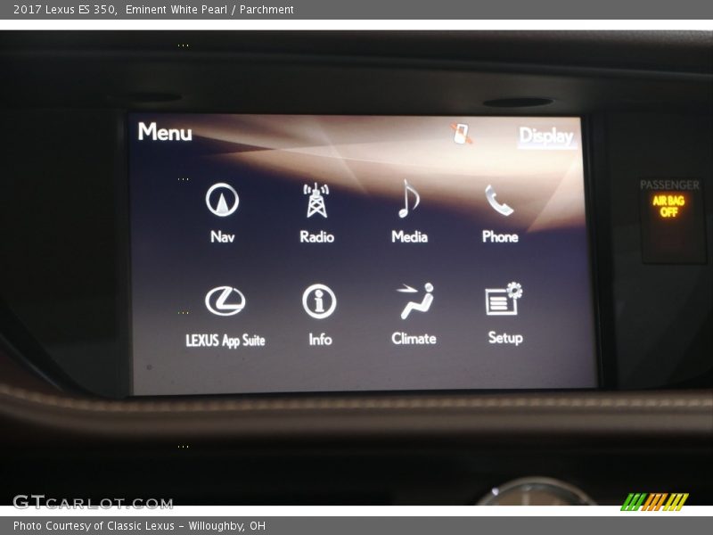 Eminent White Pearl / Parchment 2017 Lexus ES 350