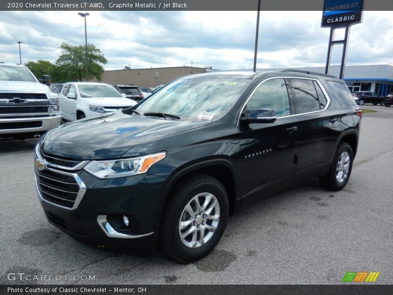 Graphite Metallic / Jet Black 2020 Chevrolet Traverse LT AWD