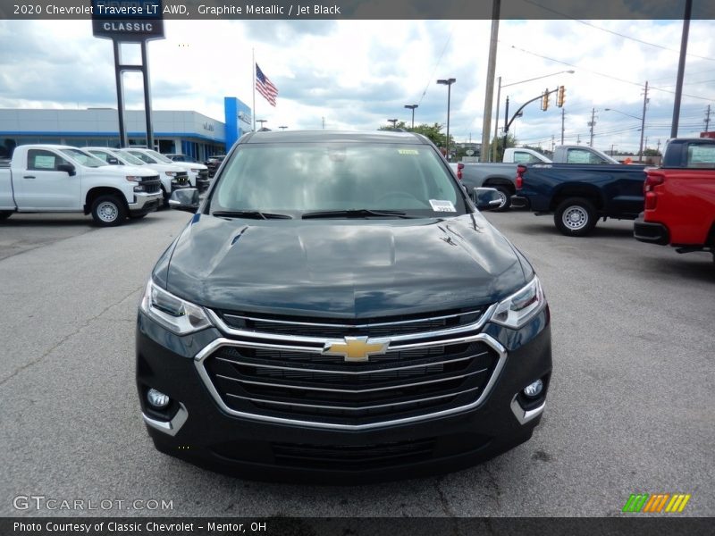 Graphite Metallic / Jet Black 2020 Chevrolet Traverse LT AWD