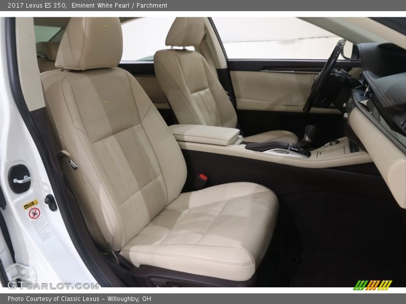 Eminent White Pearl / Parchment 2017 Lexus ES 350