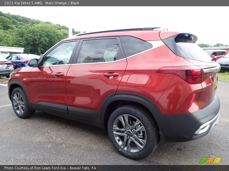 Mars Orange / Black 2021 Kia Seltos S AWD