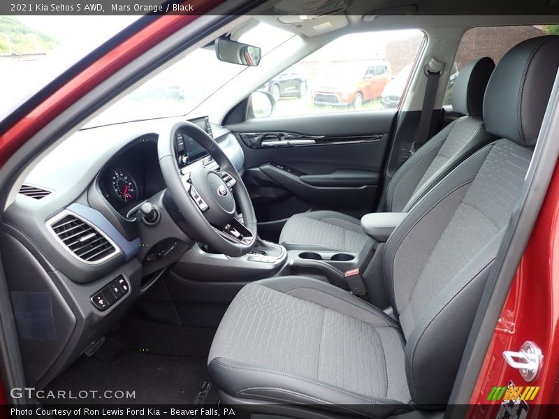  2021 Seltos S AWD Black Interior