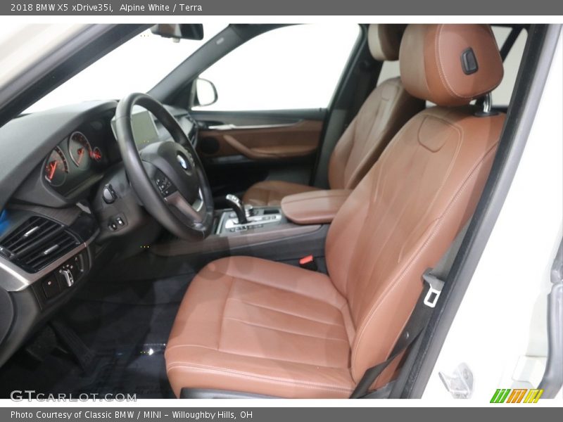 Alpine White / Terra 2018 BMW X5 xDrive35i