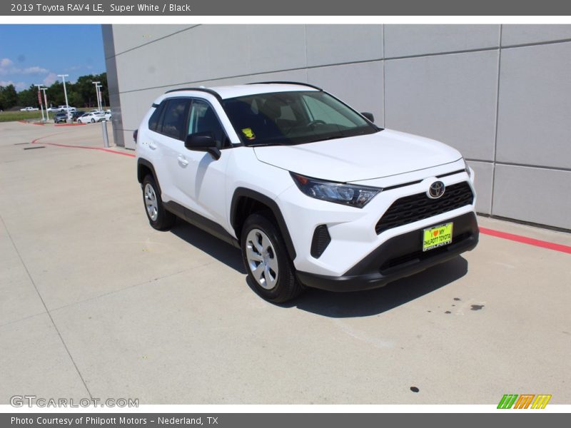 Super White / Black 2019 Toyota RAV4 LE