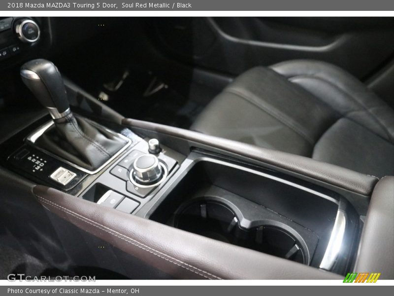 Soul Red Metallic / Black 2018 Mazda MAZDA3 Touring 5 Door