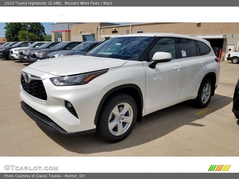 Blizzard White Pearl / Black 2020 Toyota Highlander LE AWD